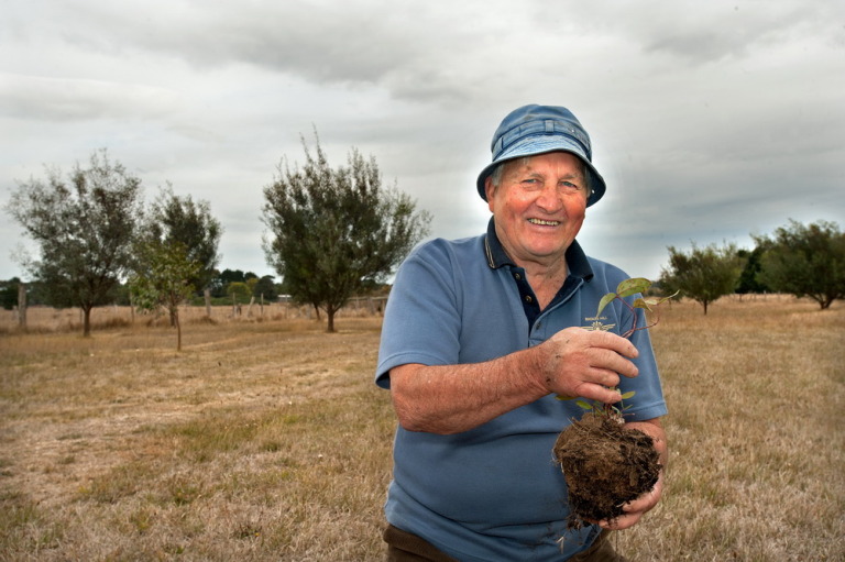 Bill Taylor from Carlsruhe Landcare on the John Morieson Biolink in Carlsruhe.The group saims to link their planting with the Cobaw State 